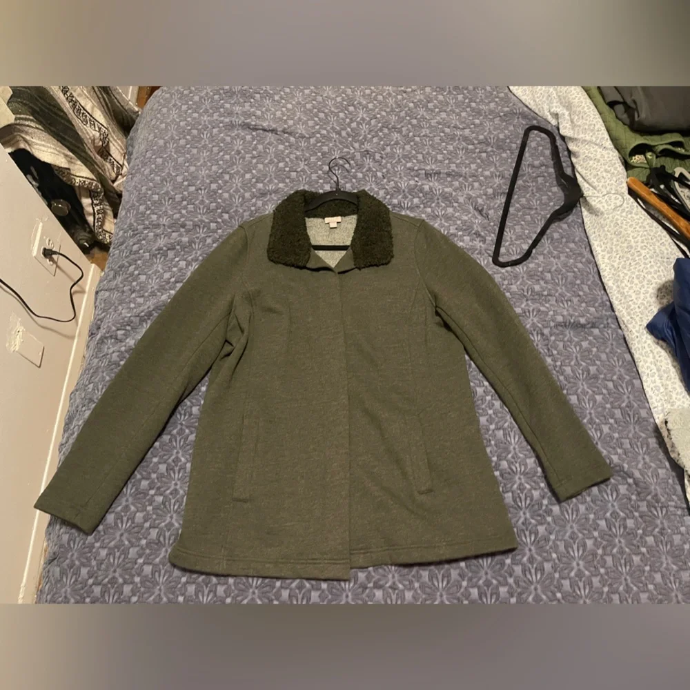 J. Jill Olive Pea Coat with Dark Collar - Picture 2 of 8